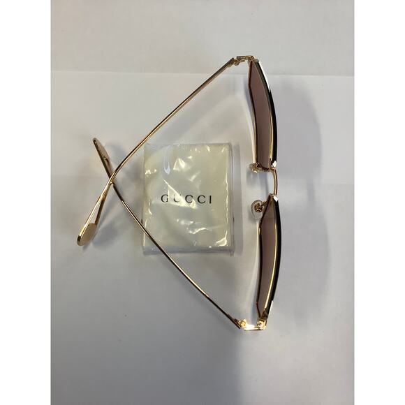 Gucci Women's Gold Red Cat Eye Rectangular Sunglasses Made in Italy K27-17 - Picture 3 of 9